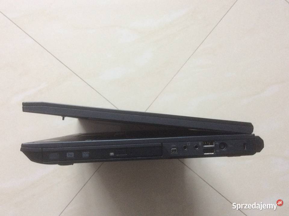 DELL Latitude E5500 COM SSD128GB RAM4GB Windows Taktowanie 2 Łódź