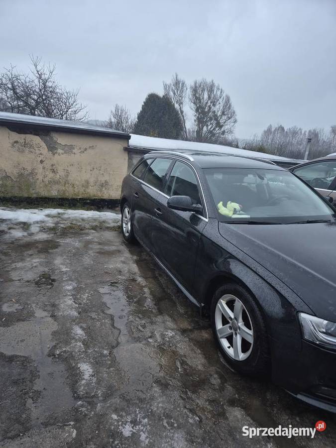 Sprzedam Audi A4 B8 rocznik 2014 4/5