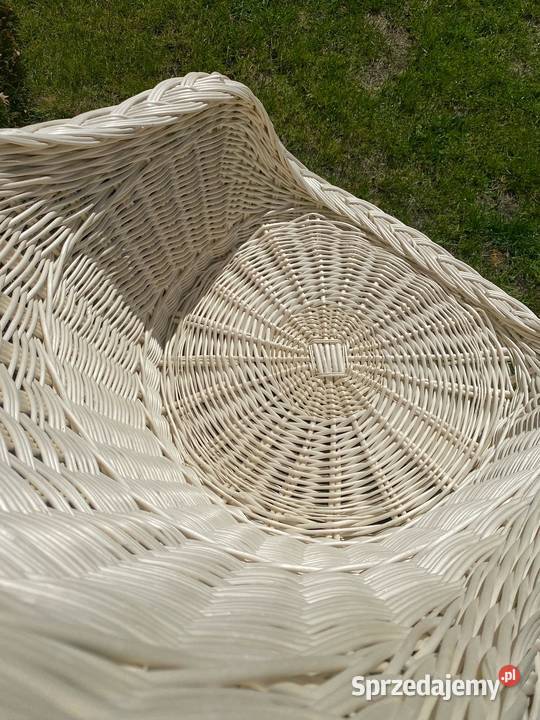 Fotel wiklinowy wysoki pełny biały podkarpackie Nowa Sarzyna