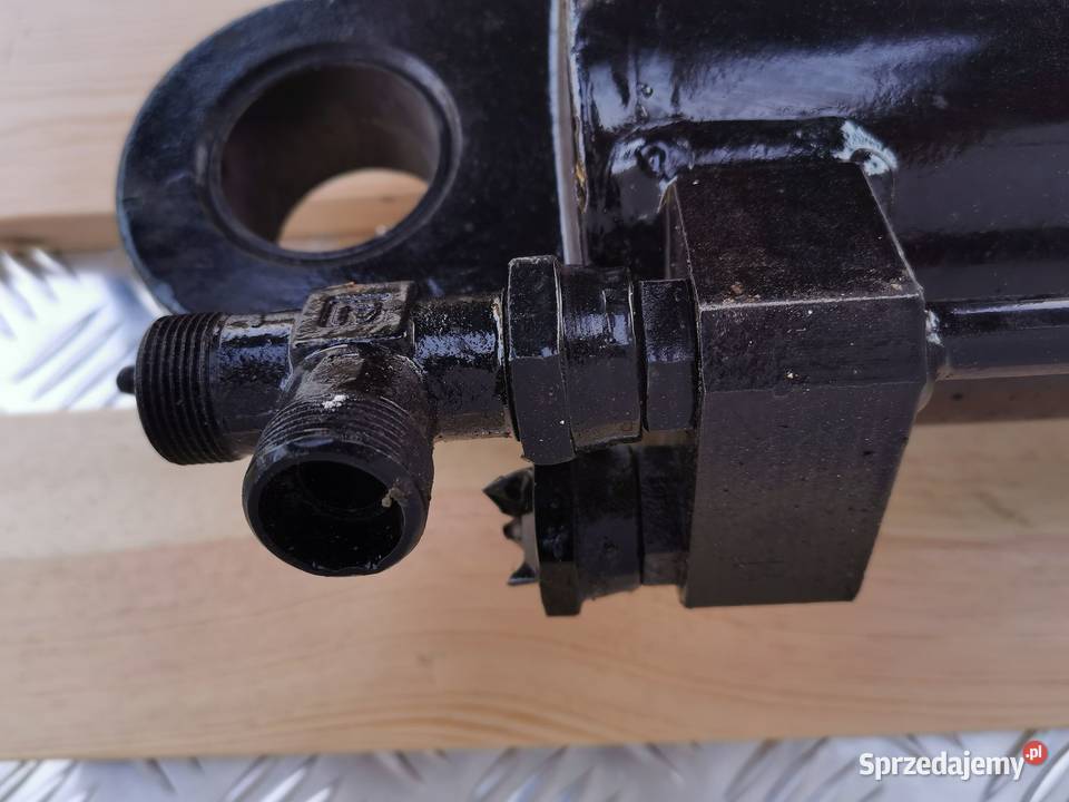 Cylinder hydrauliczny poziomowania Manitou MLT wielkopolskie Wilkowo