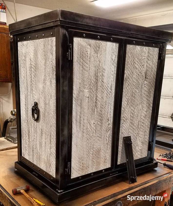 Industrialna Szafa UbraniowaSzafa LoftMeble mazowieckie Warszawa