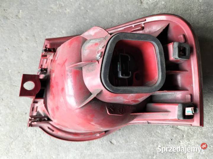 Lampy tył Passat b6 kombi Lampy tylne Sieradz