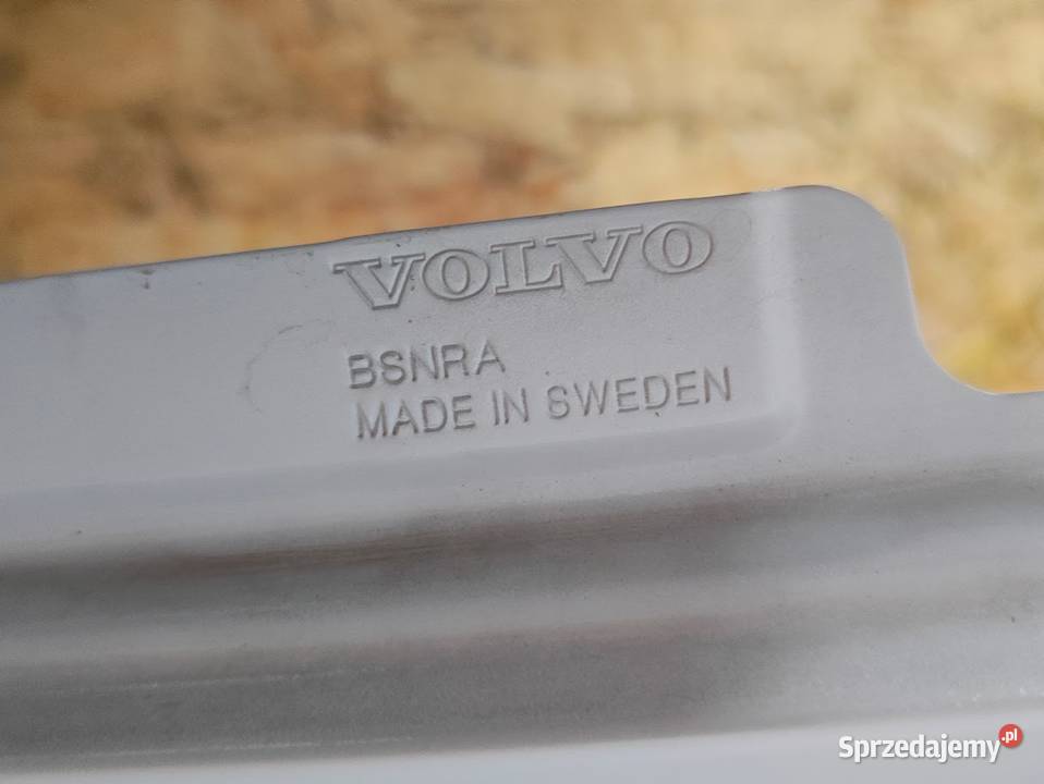 Błotnik Lewy Przód Volvo Xc 60 II 2017 Pleszew