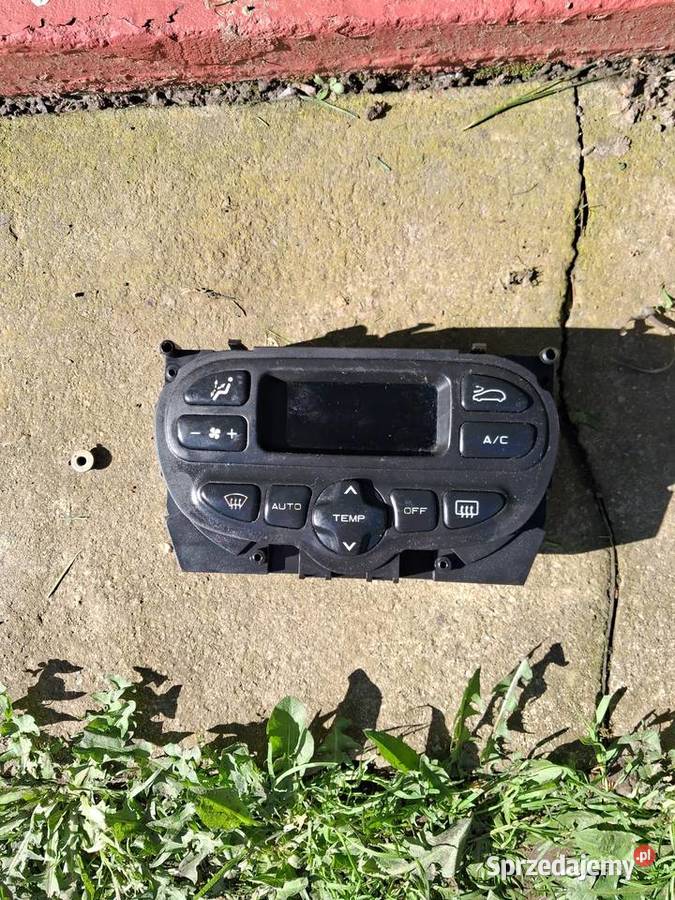 Panel nawiewu Peugeout 206 SW 20 HDI 2003 osobowe podkarpackie Husów sprzedam