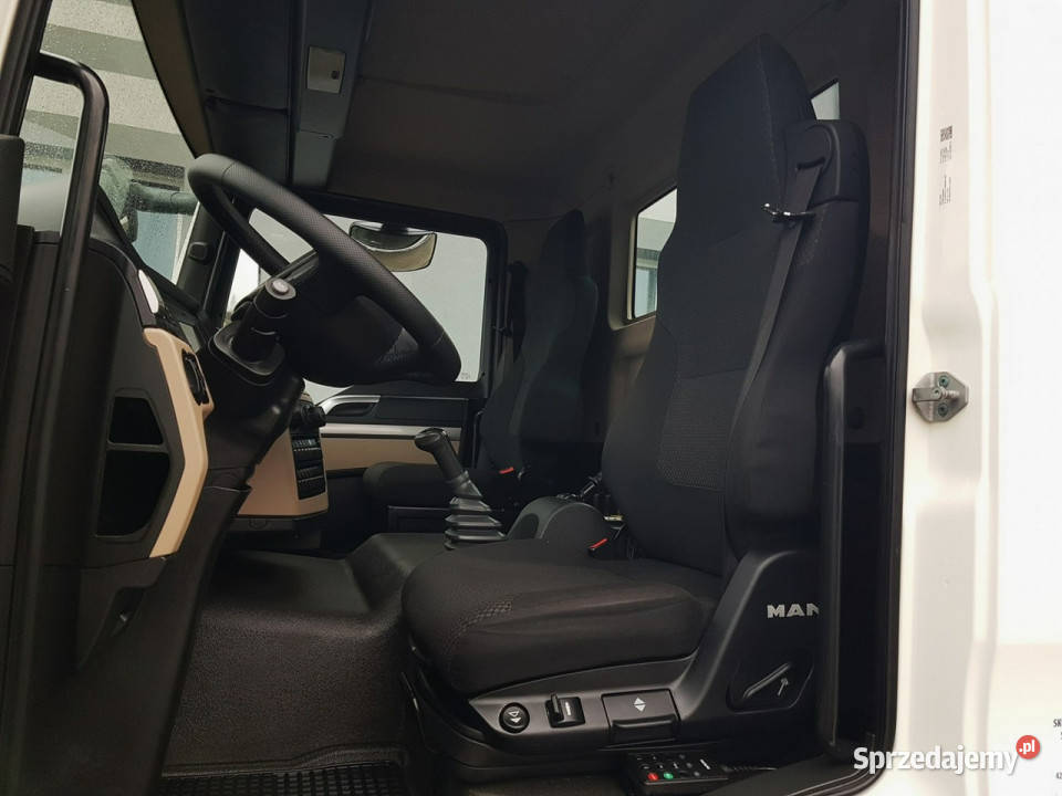 MAN TGL 12220 HAKOWIEC 4X2 KLIMA DO KONTENERÓW bluetooth Poręba