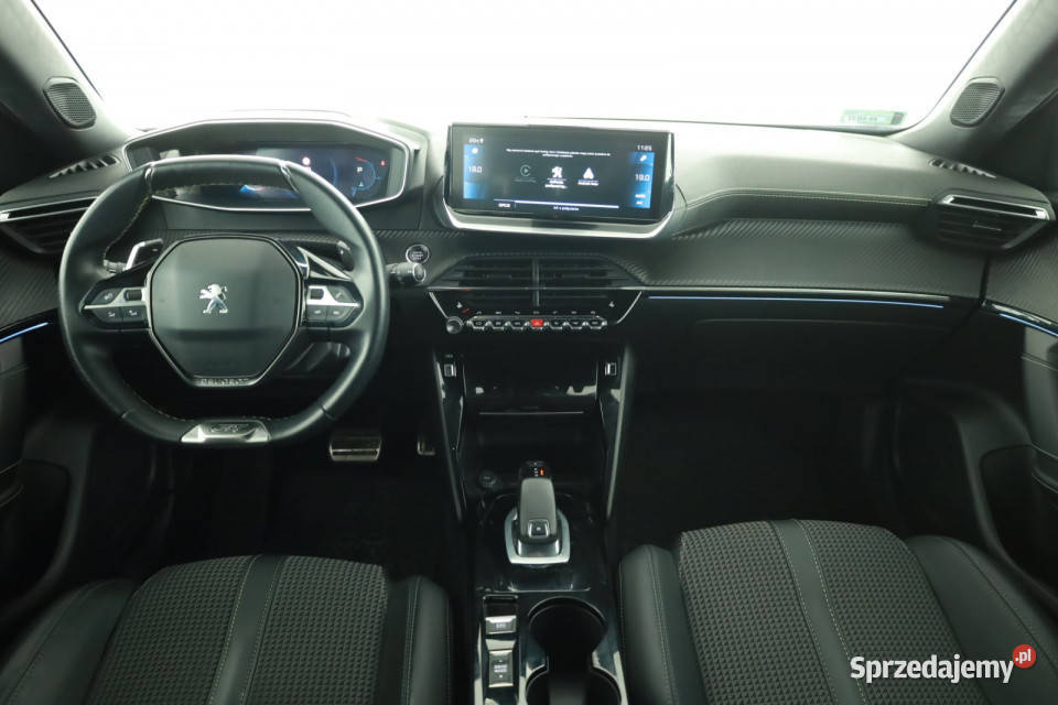 Peugeot 2008 12 PureTech pomarańczowy Piaseczno