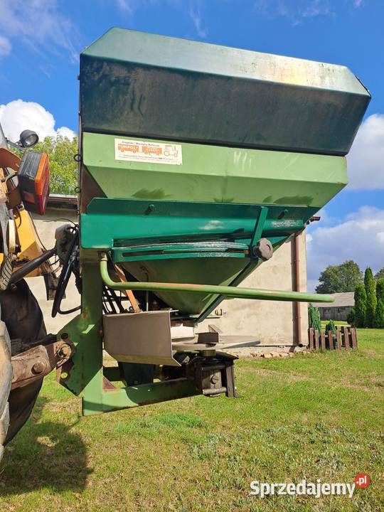 ROZSIEWACZ NAWOZU SPRZEDAM Koło