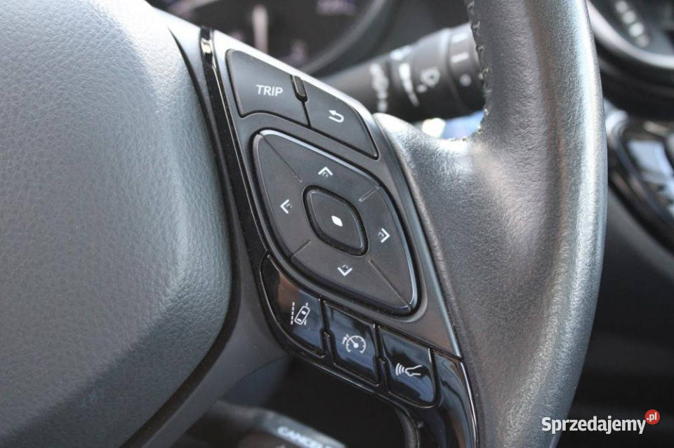 Toyota CHR 2021r Kam Cofania CarPlay Tempomat