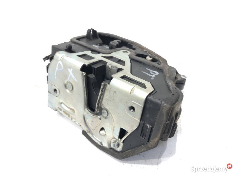 ZAMEK DRZWI PRAWY TYŁ BMW E90 SedanLimuzyna 0412