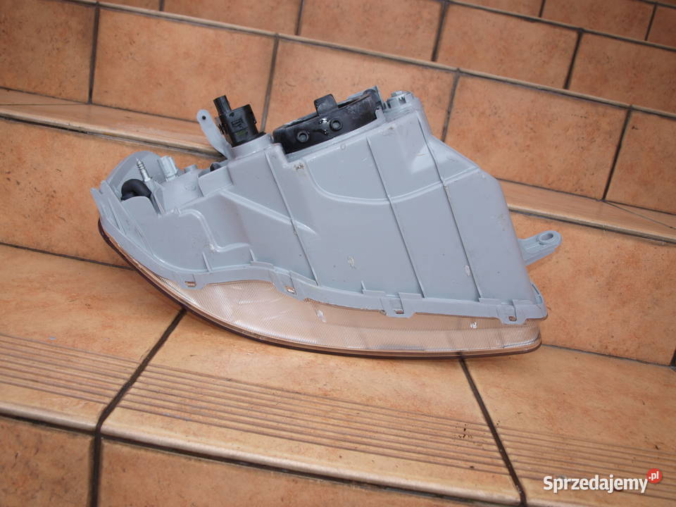 Chevrolet Aveo T200 lampa lewa przód europa Kalisz