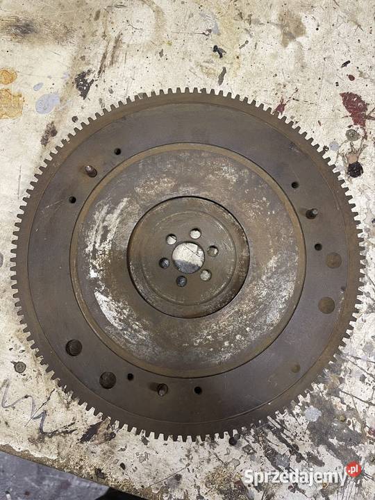 Nowe oryginalne Fiat 126p koło zamachowe śląskie Zebrzydowice