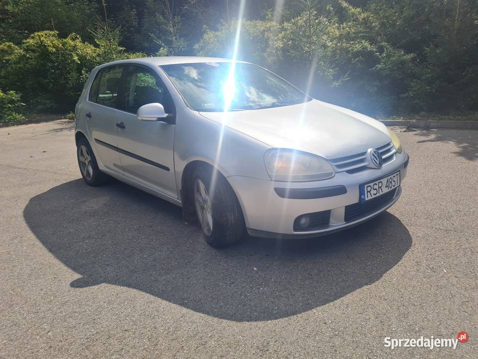 Volkswagen golf V 5 2004 12lat w jednych rękach Blizianka