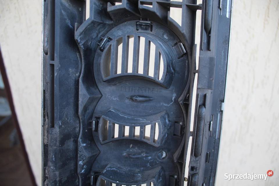 GRILL ATRAPA AUDI A6 C5 4B0853651F