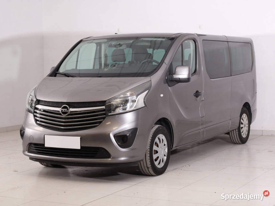 Opel Vivaro 16 BiCDTI centralny zamek Piaseczno sprzedam
