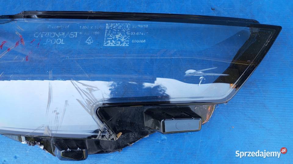 LAMPA PRAWY PRZÓD REFLEKTOR EU LED AUDI A3 S3 Nowy Tomyśl sprzedam