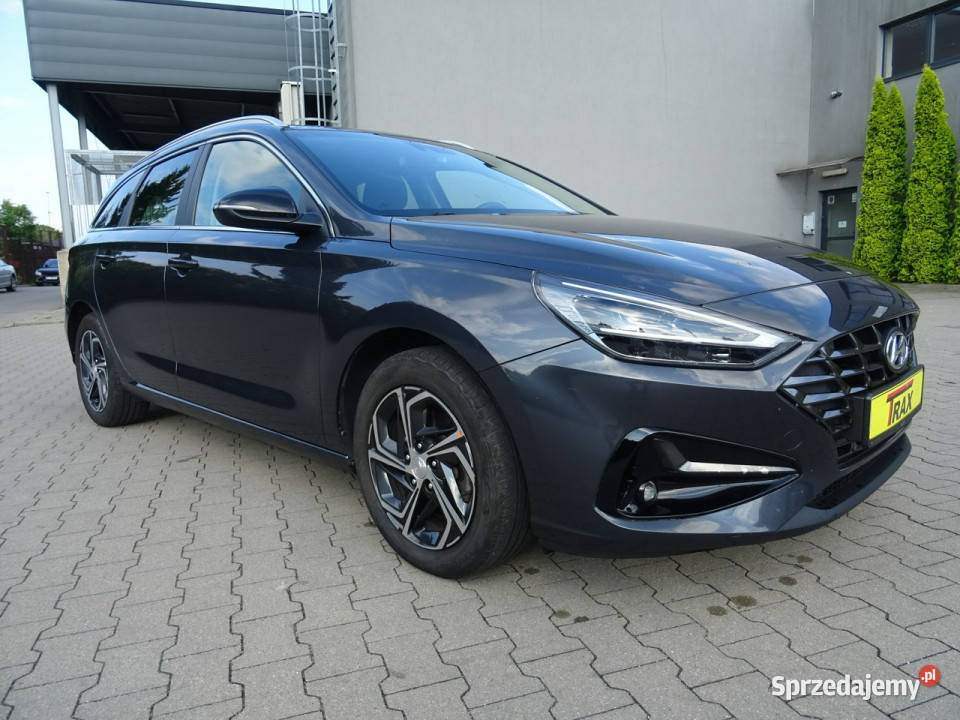 Hyundai i30 10 TGDI 120 Wagon Smart Salon III podgrzewane fotele Łódź