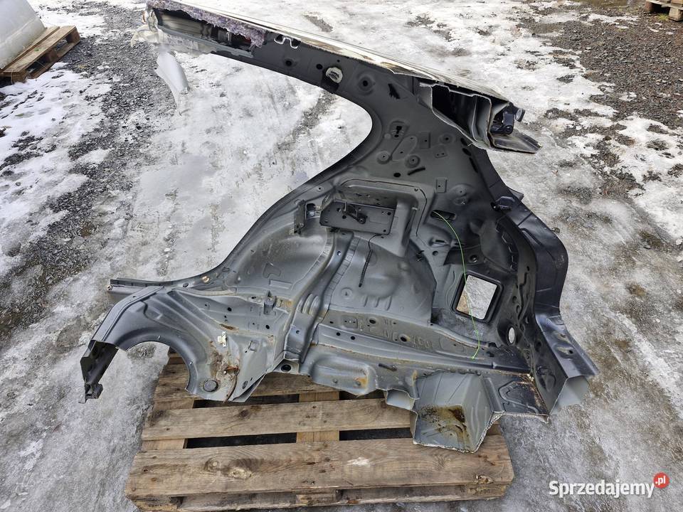 BMW F20 ĆWIARTKA BŁOTNIKA PRAWY TYŁ 475 osobowe