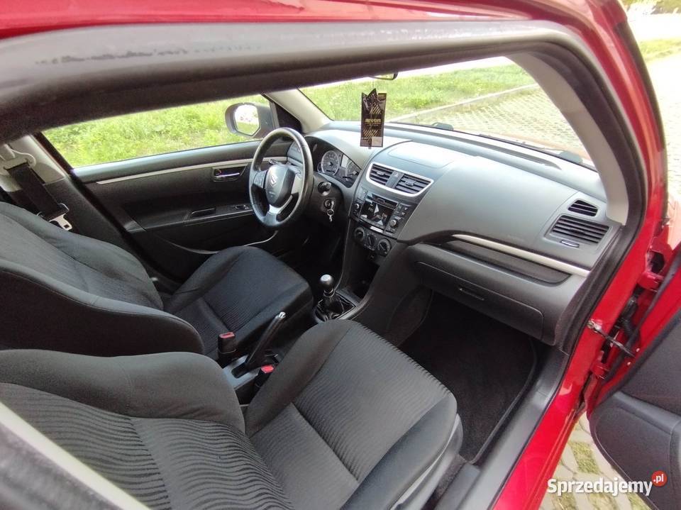 Suzuki Swift lift 13 benzyna świeży import nieuszkodzony warmińsko-mazurskie Giżycko