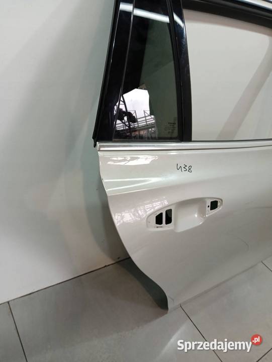 DRZWI PRAWE TYŁ 72646 KOMBI Volvo V60 II 2018
