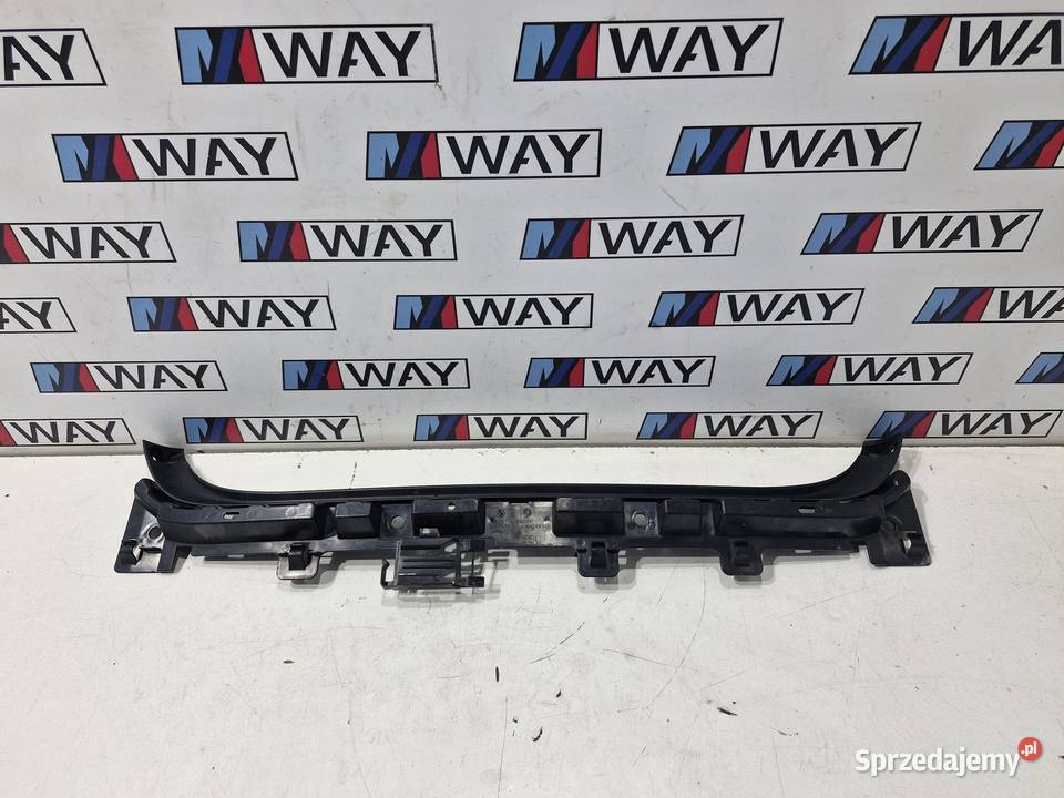 7058522 BMW E90 SEDAN ŚLIZG ZDERZAKA TYŁ