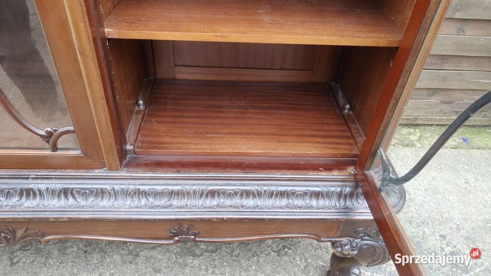 Kredens serwantka witryna chippendale rzeźbienia Warszawa sprzedam