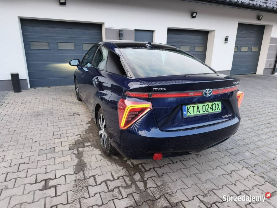 Toyota Mirai 29 zero emisyjnyperfekcyjny stan lakier metallic małopolskie