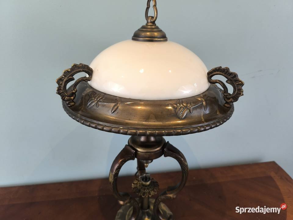 Piękna unikalna mosiężna lampa ze zdobionym łódzkie Łódź