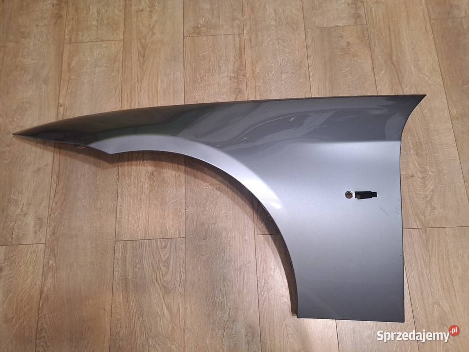 Błotnik lewy bmw e90 2010r polift spacegrau Zręcin