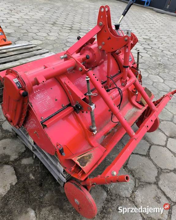 Glebogryzarka Mitsubishi 140 3punktowa do C360 Dębica