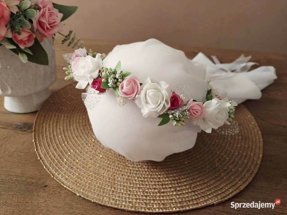 Wianek komunijny kwiatowy biało różowy Osiek Jasielski