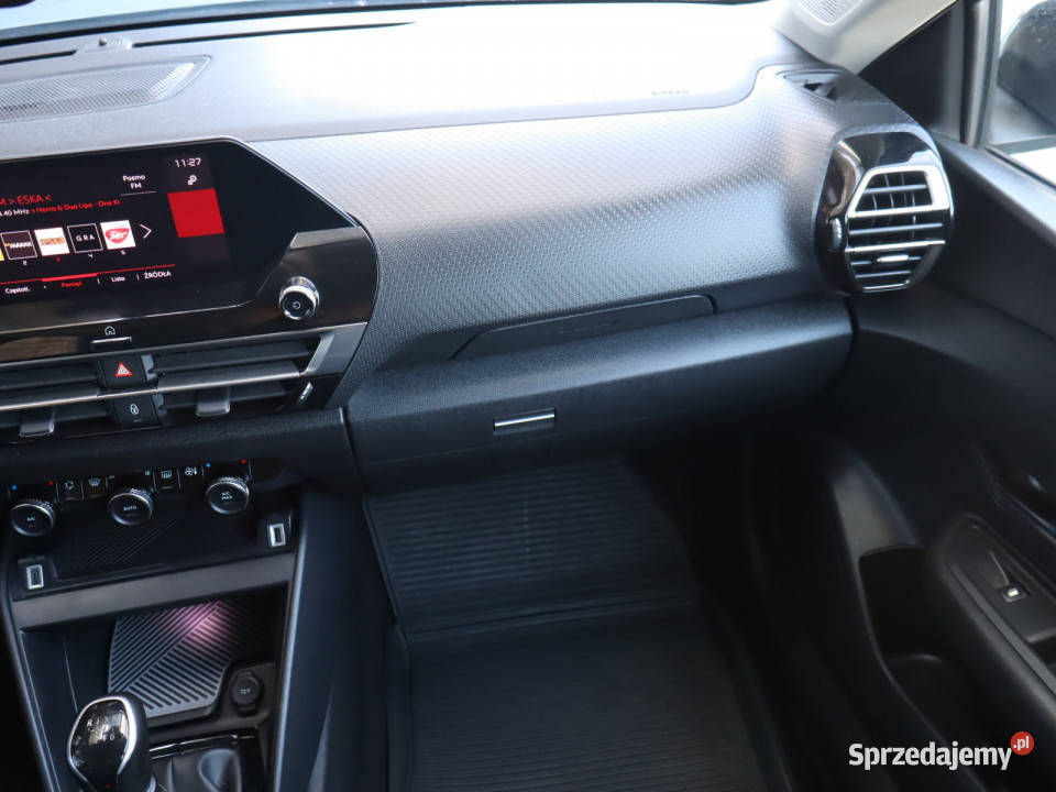 Citroen C4 12 PureTech światła przeciwmgielne C4 Piaseczno