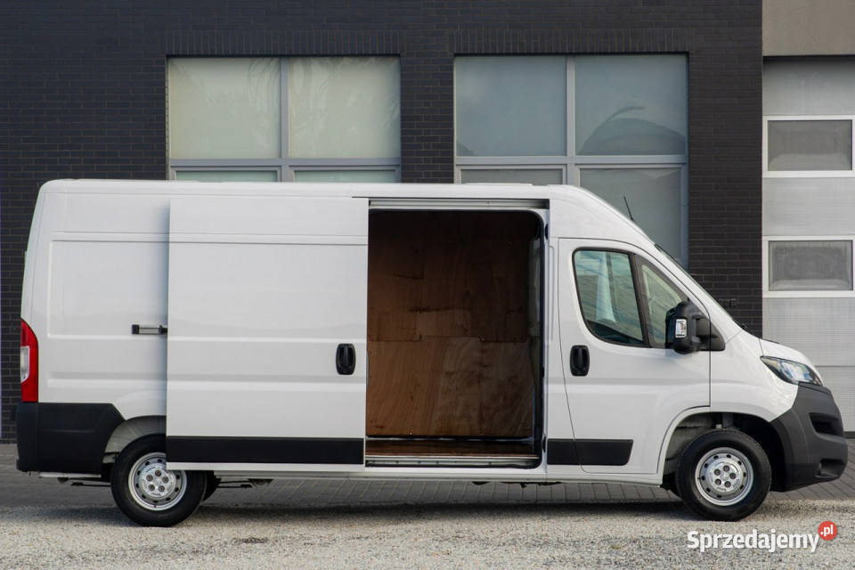 Peugeot Boxer L3H2 140 Furgon 22 BlueHDI diesel Jarocin