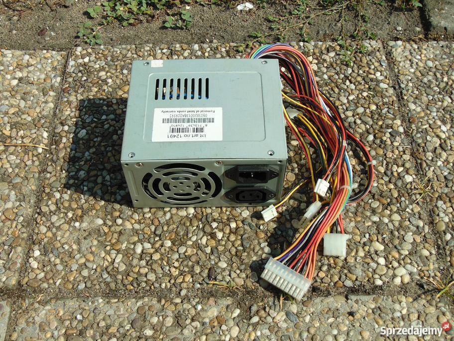 Zasilacz LPD2300W Ilość wentylatorów 1 Pelplin