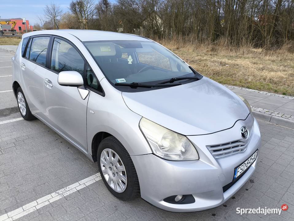 Toyota Verso 20 126 2009r długie opłaty ABS Drezdenko
