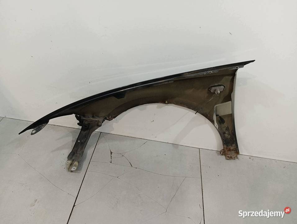 BŁOTNIK PRAWY PRZÓD CZARNY Seat Leon II 20052012