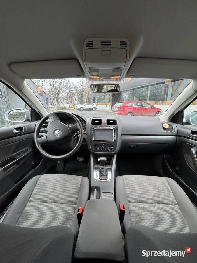 volkswagen golf 5 universal MP3 Wrocław