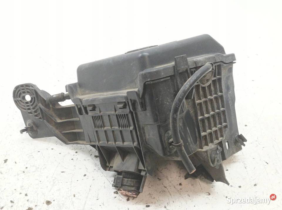 SKRZYNKA BEZPIECZNIKÓW OBUDOWA 16 D 99 Citroen