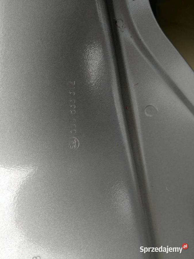 Drzwi prawe tył Skoda Rapid 5JJ833312 osobowe śląskie Bielsko-Biała
