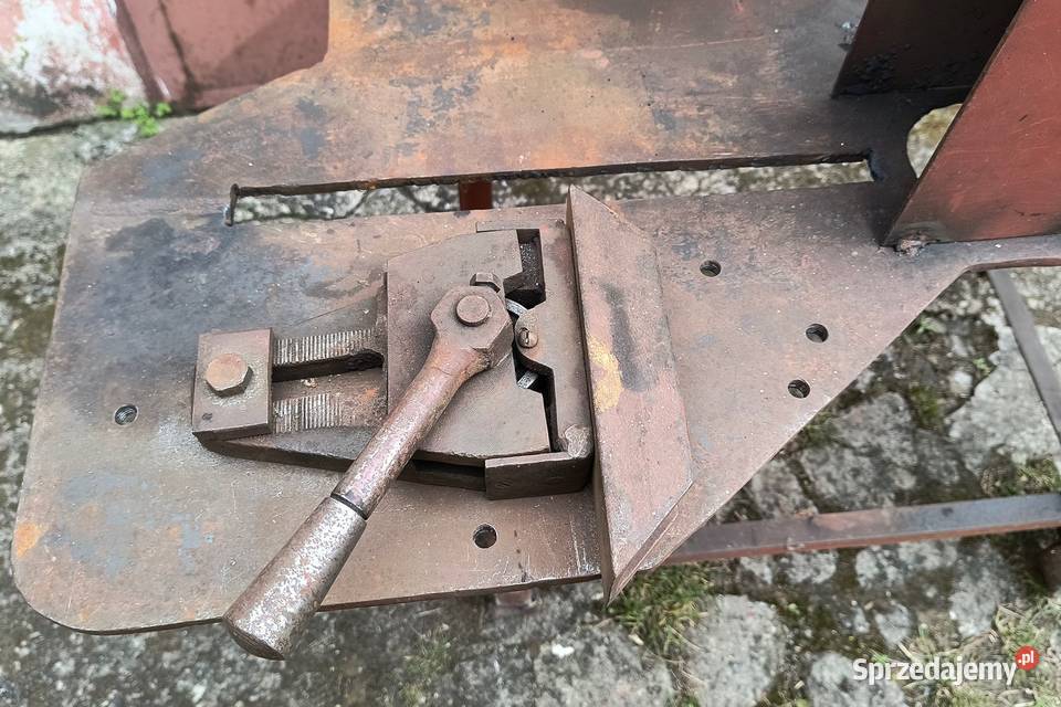 Przecinarka tarczowa do metalu gumówka 400V Lubiąż