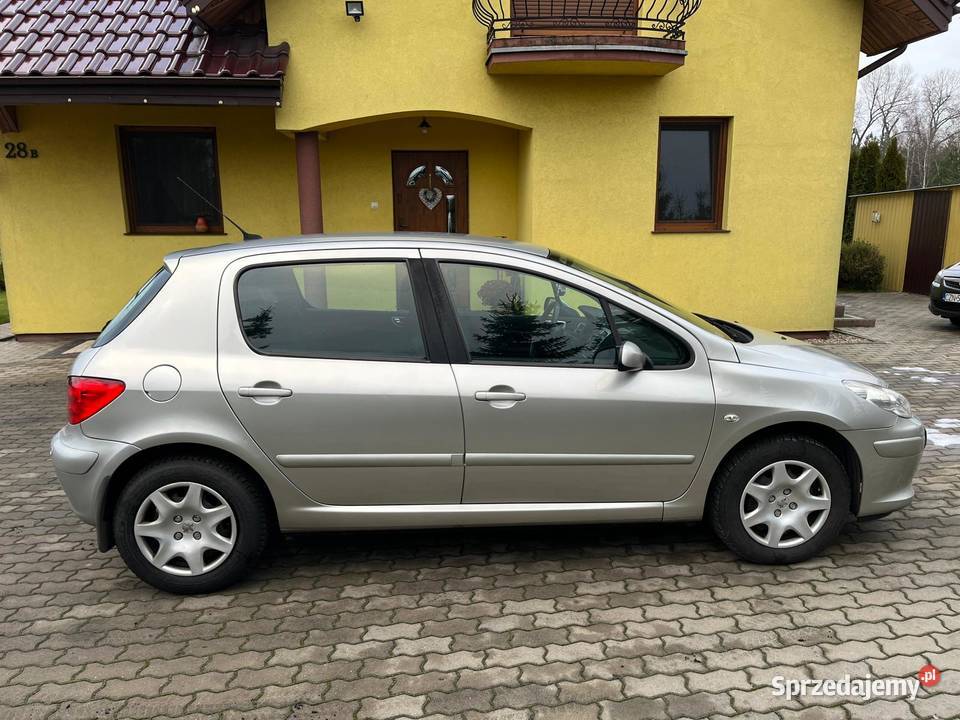 Peugeot 307 16 HDI 2007r SUPER STAN 1956cm3 Janowiec-Wieś