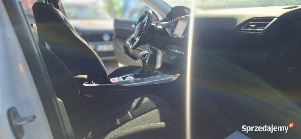 Peugeot 308 Ledy xsenon navi panorama biała tempomat Lębork