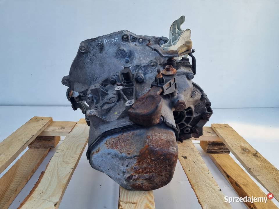 Peugeot 207 14 VTI SKRZYNIA BIEGÓW manualna osobowe lubelskie Janów