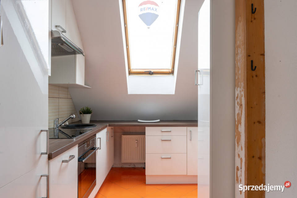 KLIMATYCZNE JASNE CICHE AŻ 45 M2 PODŁODZE Sprzedaż Warszawa sprzedam