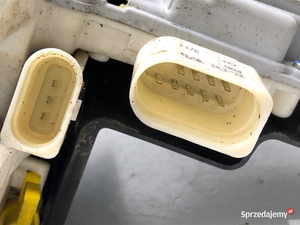 ZAMEK DRZWI LEWY PRZÓD AUDI A8 D4 SedanLimuzyna