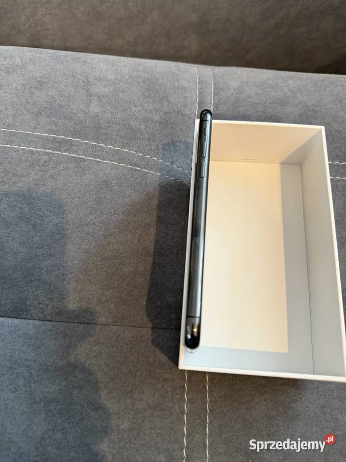 Iphone 10X stan idealny z nowymi słuchawkami Kaniów