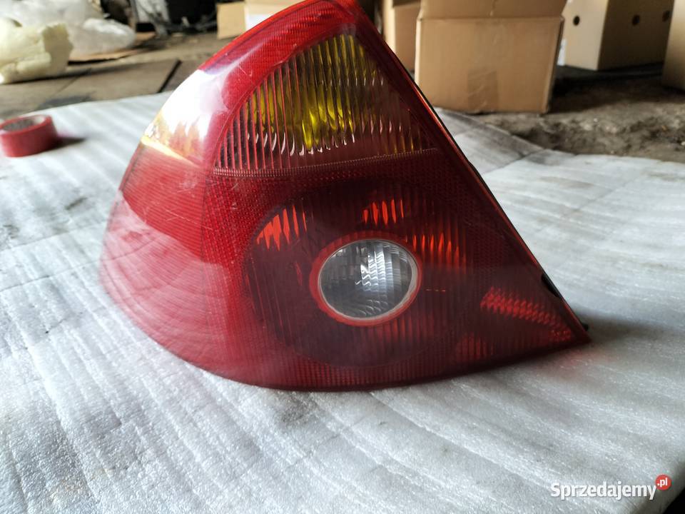 MONDEO MK3 MK 3 LAMPA TYŁ TYLNA LEWA lampy tylne sprzedam