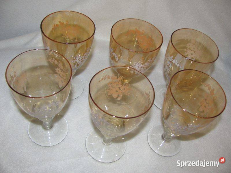 kieliszki do wina PRL miodowe wzór kwiatowy Zamość