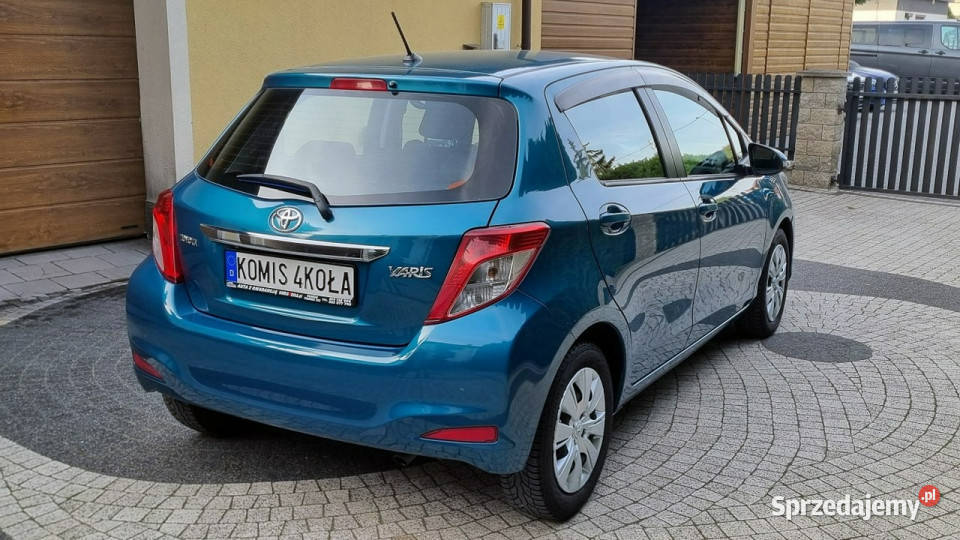 Toyota Yaris 6 Bieg Kamera Cofania 13 101