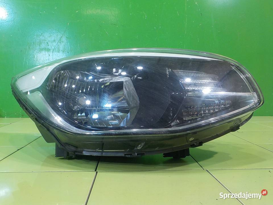 KIA SOUL II 16 CRDI 15r 5D lampa prawa przod Suków sprzedam