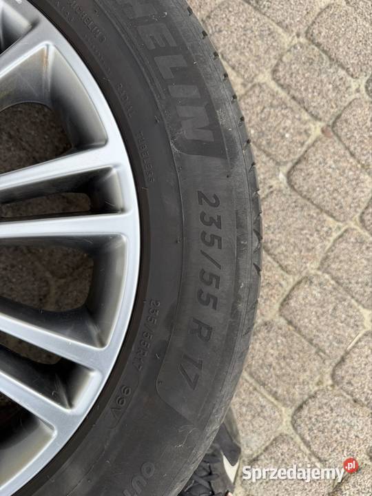 Koła Ford Pirelli OEM 17 ET 525 sprzedam